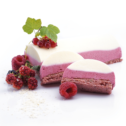 Göttinger Joghurt- und Cassismousse auf Himbeerbiskuit 6x2900g